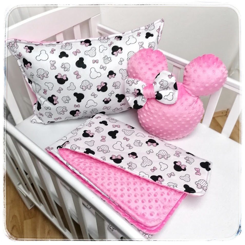 Komplet pro větší děti - Deka, polštář, polštářek Minnie (NA ZAKÁZKU)