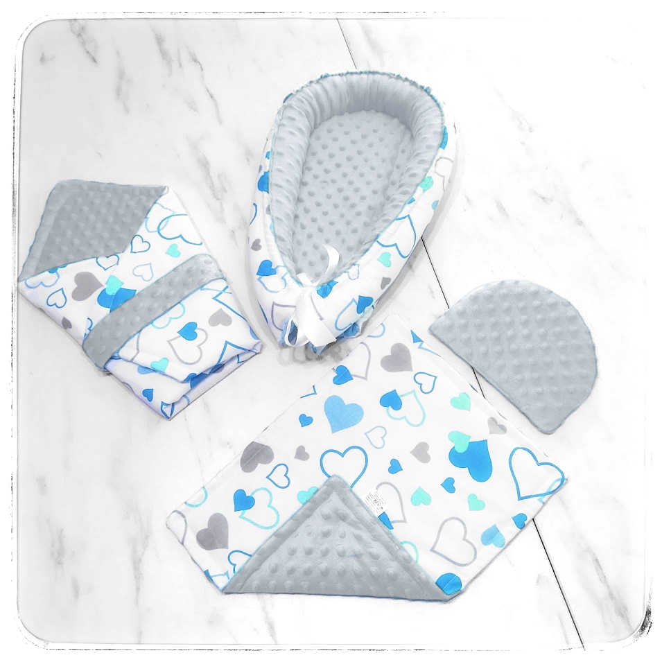 Set pro panenku do 35cm (oboustranné hnízdečko, rychlozavinovačky komplet do kočárku) - šedé minky / BA potisk modrá srdíčka