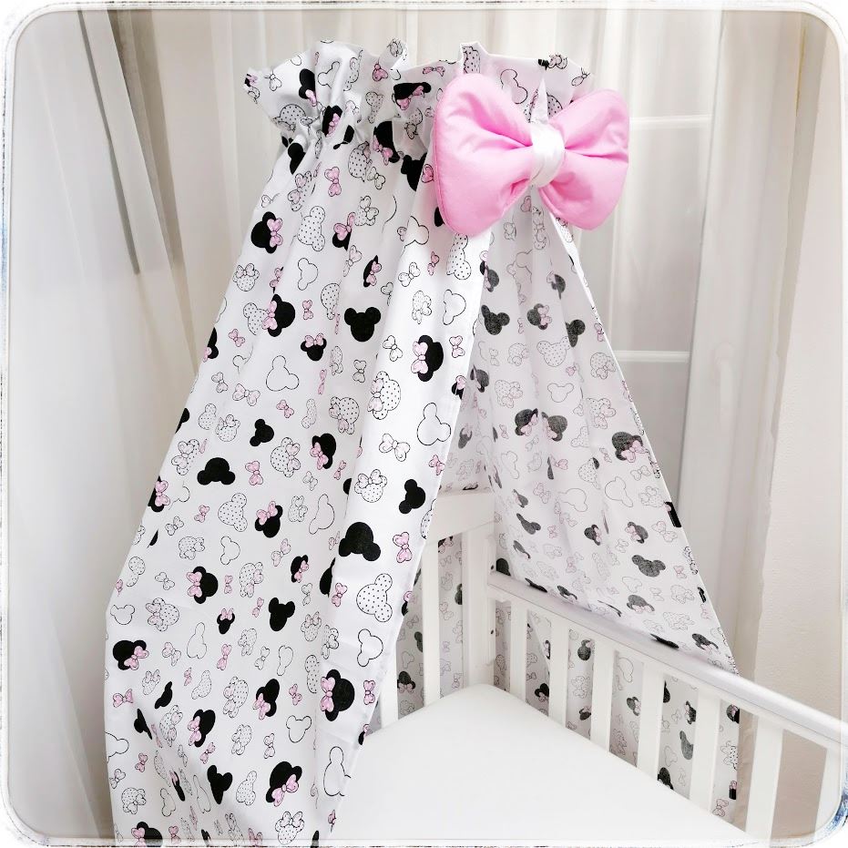 Nebesa na postýlku s mašlí - Minnie růžové mašličky na bílé (hlavičky malé)