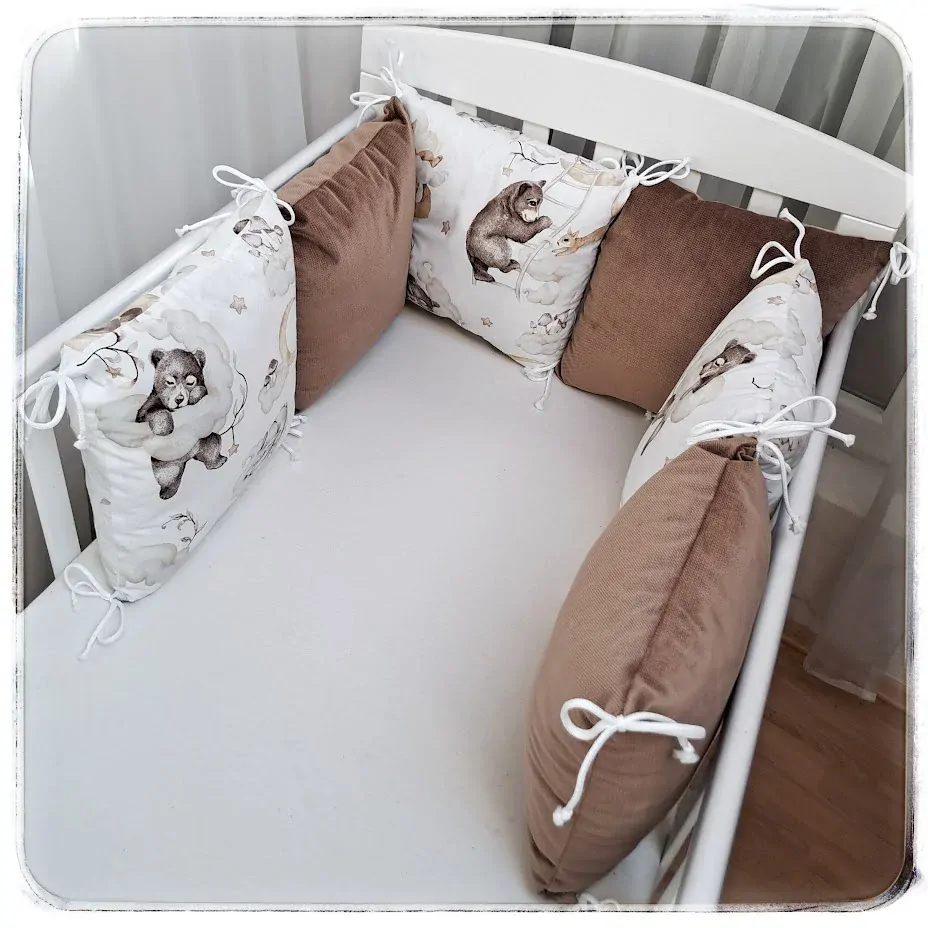 Polštářkový mantinel do postýlky - 3x hnědé MINKY Velvet, 3x Medvídci BA