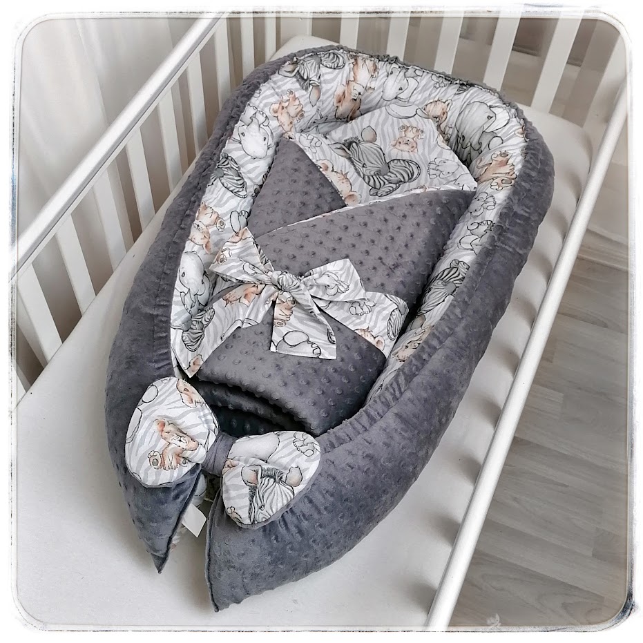 M06 - VZORNÍK - Minky DOTS - Smoked Pearl